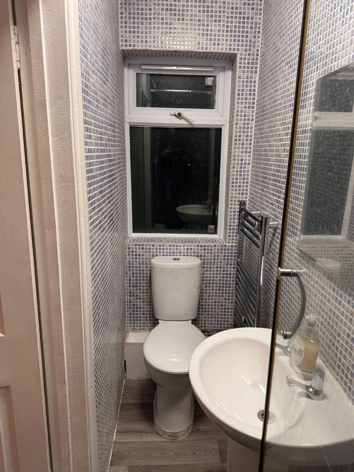 Flat Hughenden Road in High Wycombe