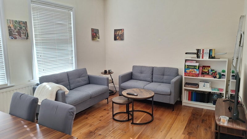 Room Ballards Lane in Greater London