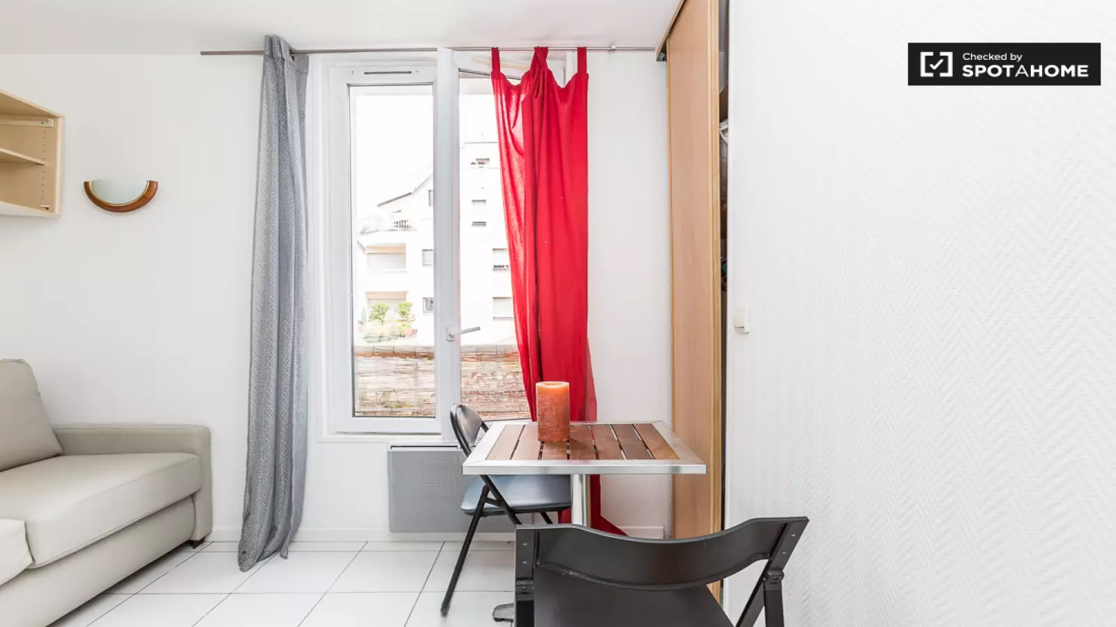 Appartement Passage Gustave Lepeu à Paris