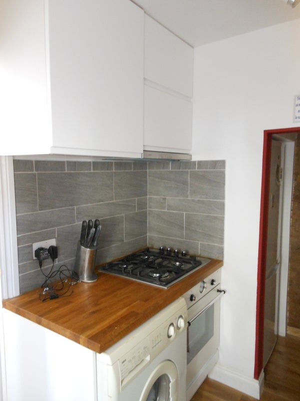Room Stork Road in Greater London