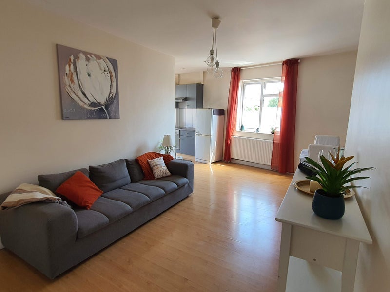 Room Oakwood Avenue in Greater London