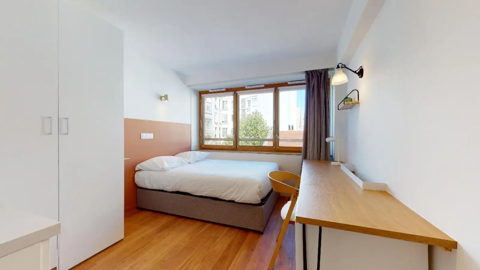 Flat Rue Descombes in Paris