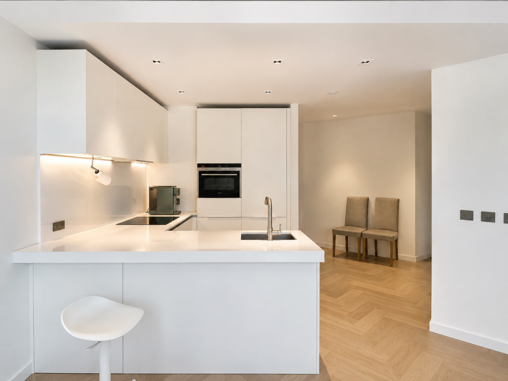 Flat Stamford Street in Greater London