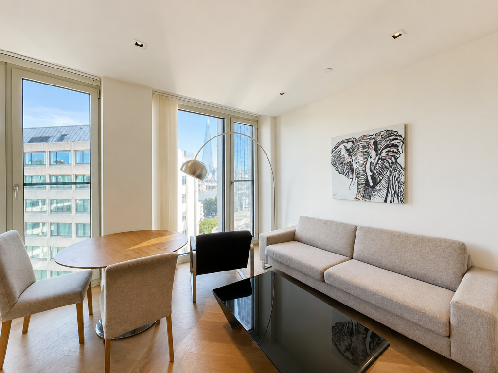 Flat Stamford Street in Greater London