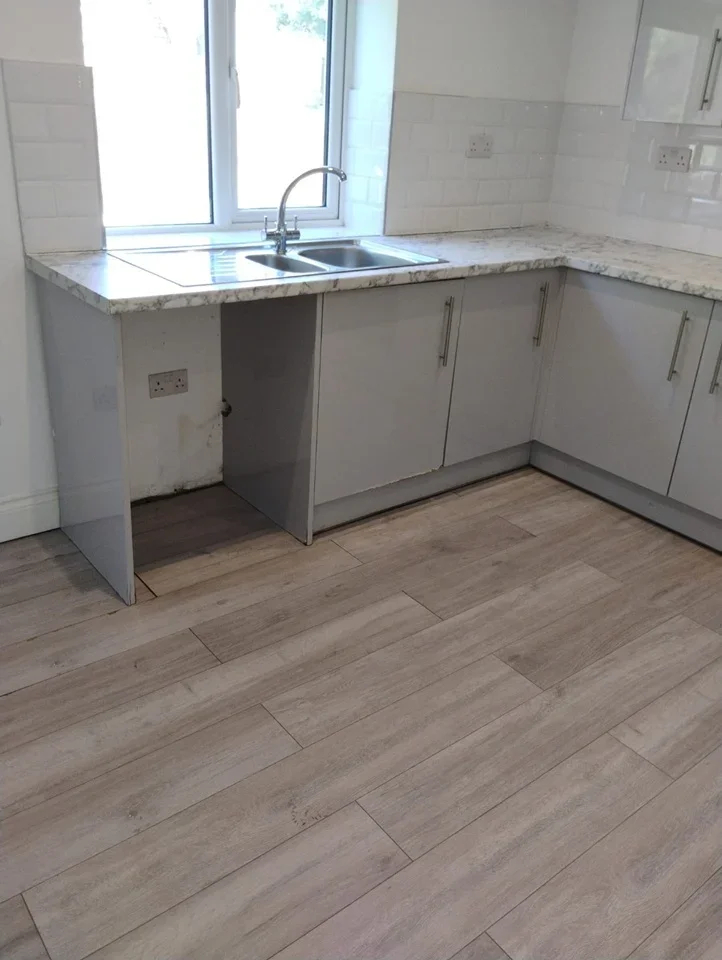 Room Cheshire Close in Greater London