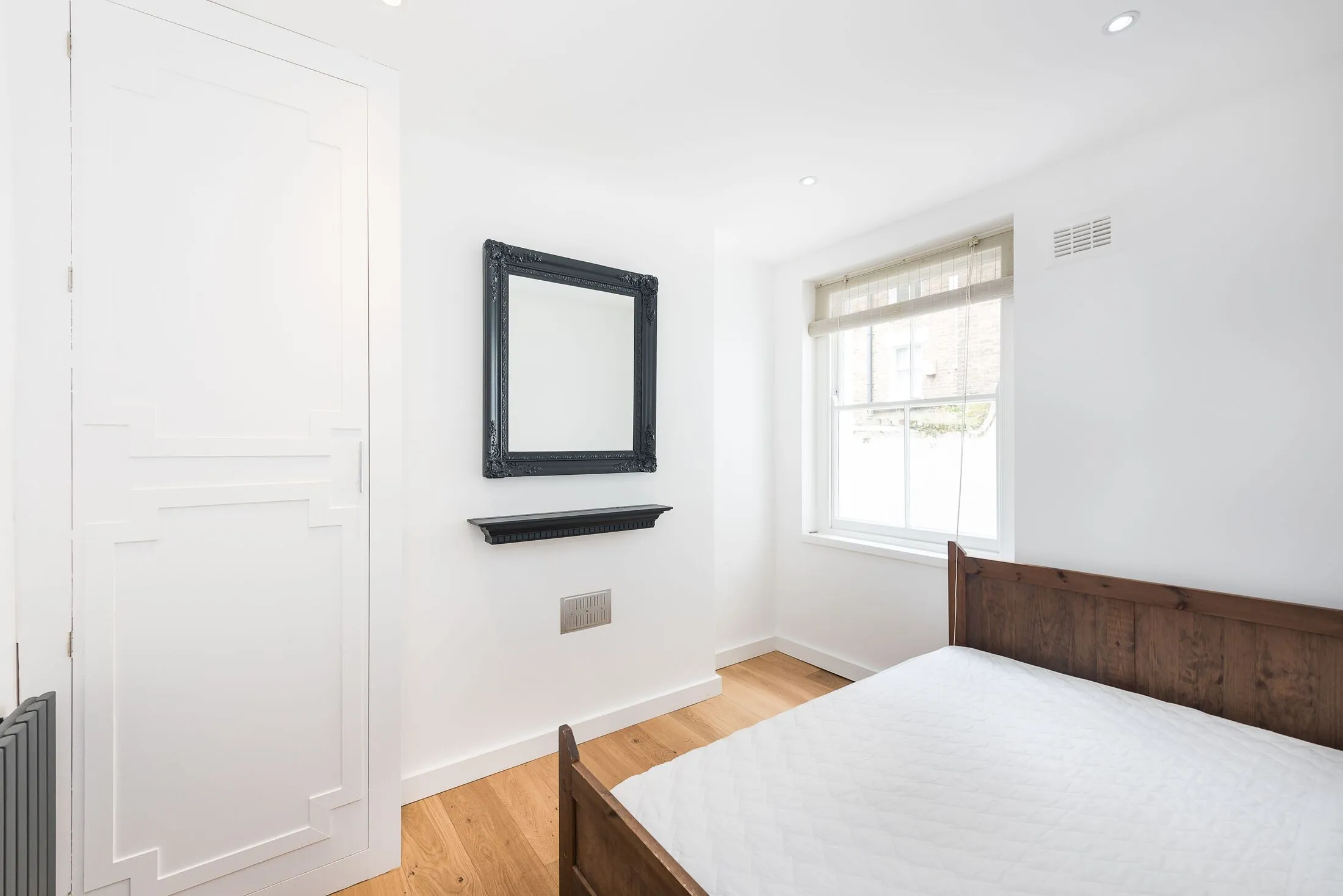 Flat Ranston Street in City of Westminster