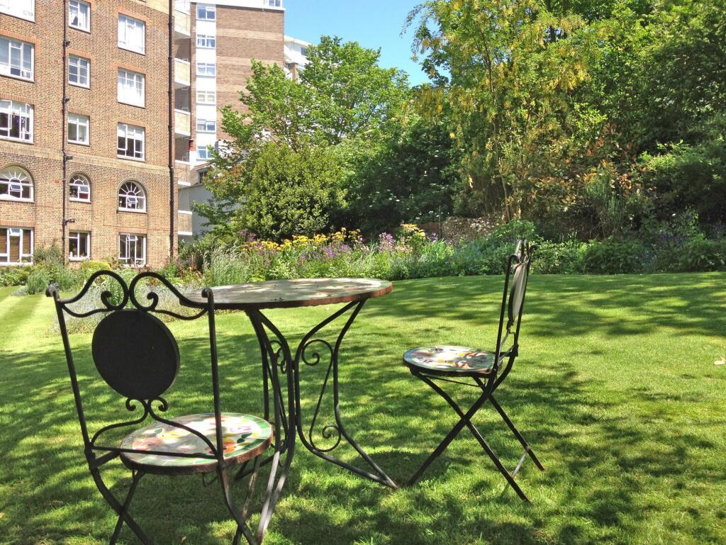 Flat Furze Hill in Hove