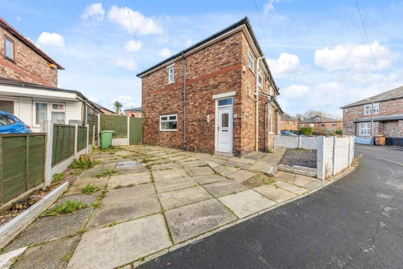 Room Jubilee Crescent in St Helens