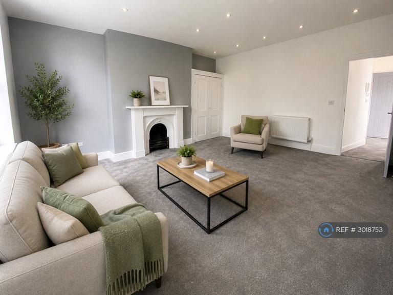 Flat Thorburn Road in New Ferry