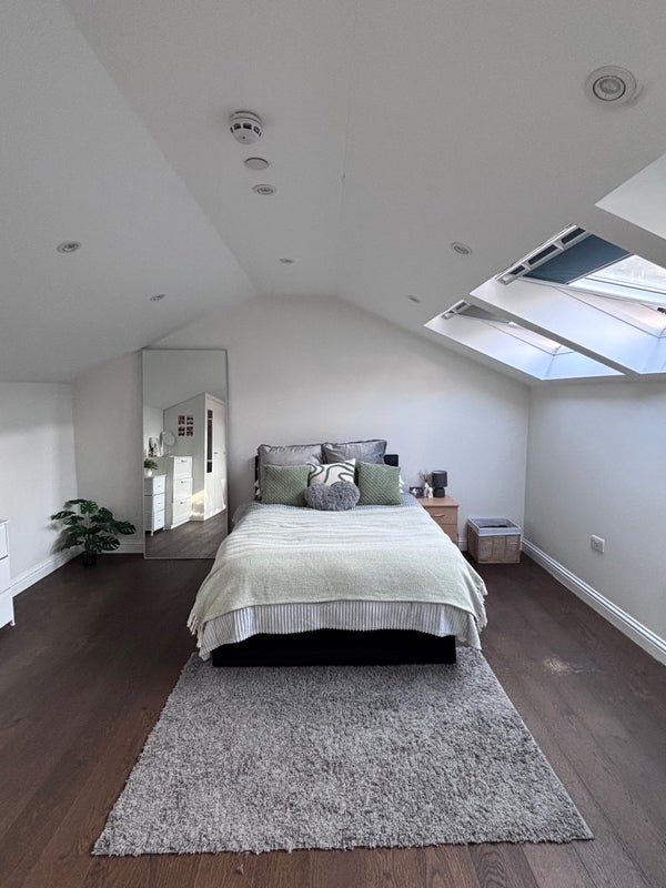Room Stroud Green Road in Greater London