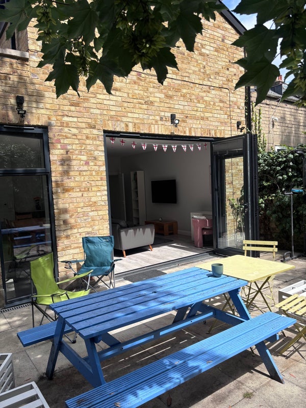 Room Stroud Green Road in Greater London