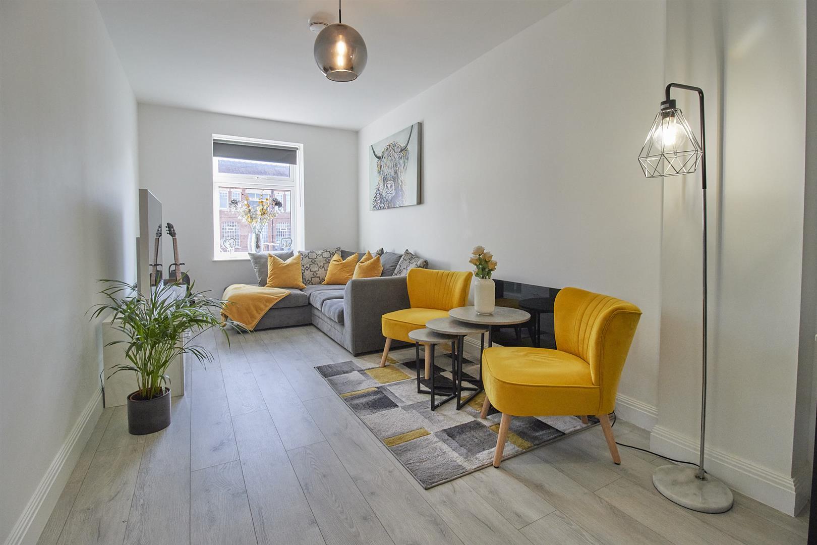Flat Upper Bond Street in Hinckley and Bosworth