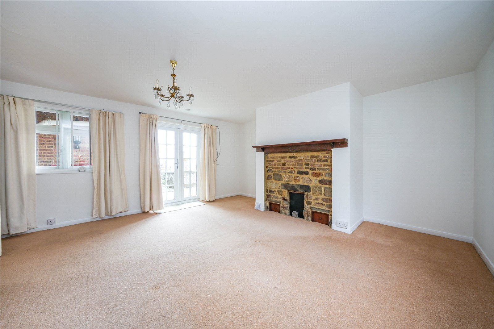 Flat Linton Hill in Maidstone