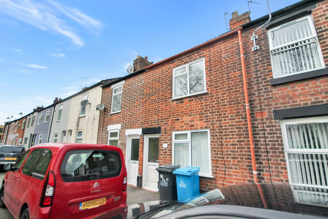 House Norfolk Street in Runcorn