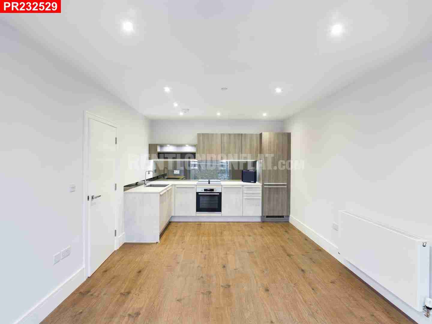 Flat Fairhaven Drive in Reading