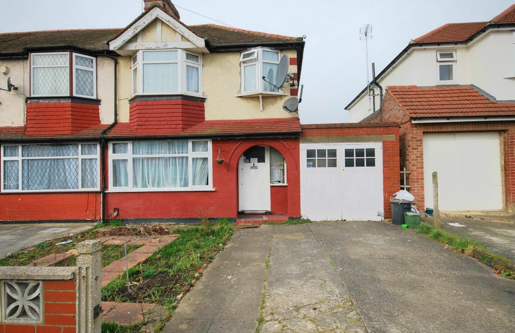 House Launceston Road in Greater London