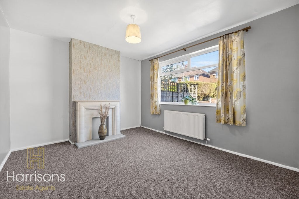 Flat Eskdale Grove in Farnworth