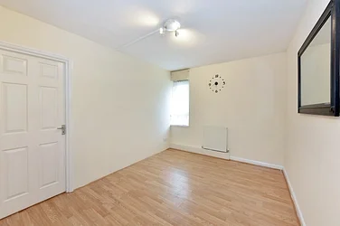 Flat Star Road in Greater London