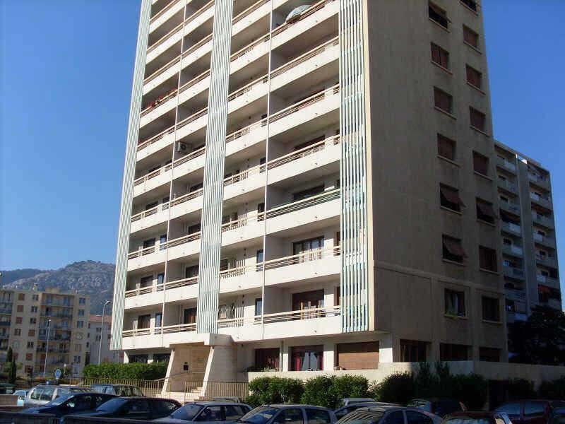 Flat Boulevard de l'Aguillon in Toulon