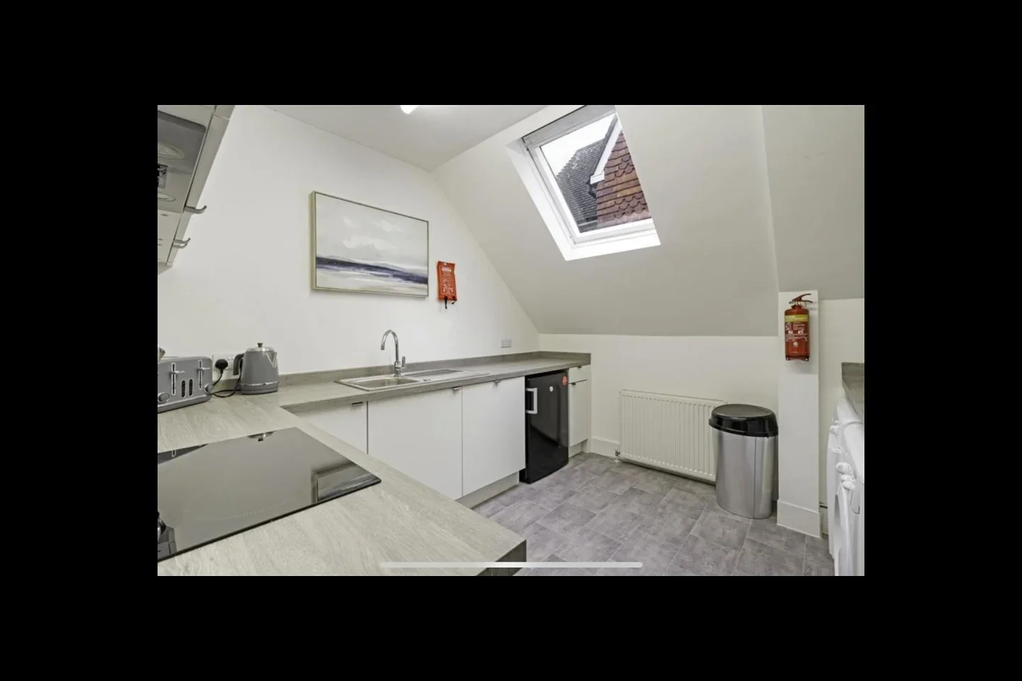 Room Woodbury Park Road in Tunbridge Wells