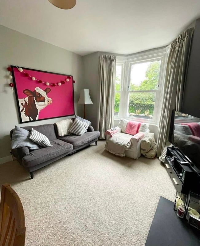 Room Ada Road in Greater London