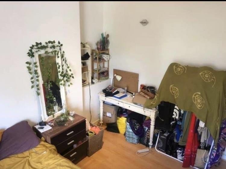 Room Brockley Road in Greater London