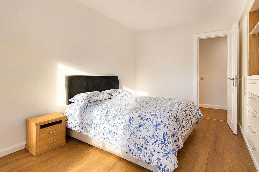 Flat Bickenhall Street in City of Westminster
