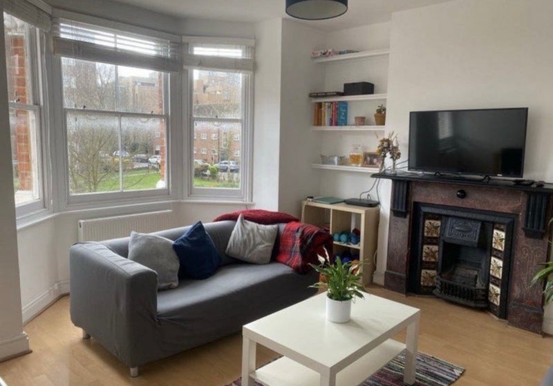 Room Doddington Place in Greater London