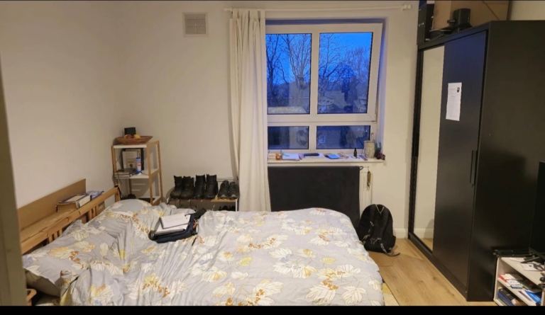 Room Loudoun Road in City of Westminster