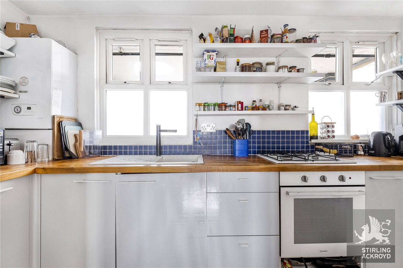 Flat Amhurst Road in Greater London