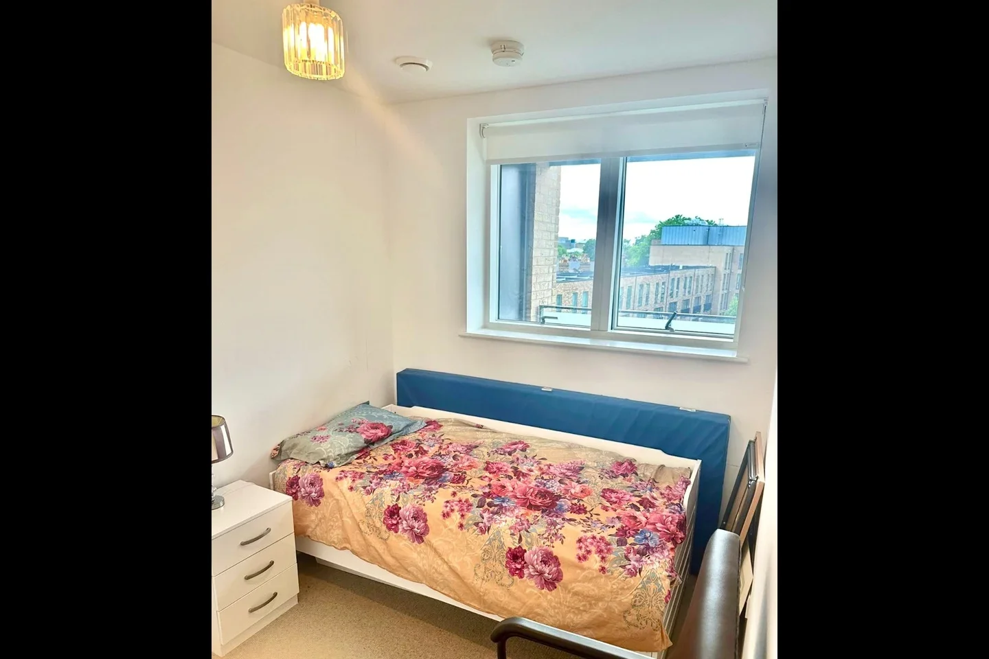 Room Mozart Street in City of Westminster