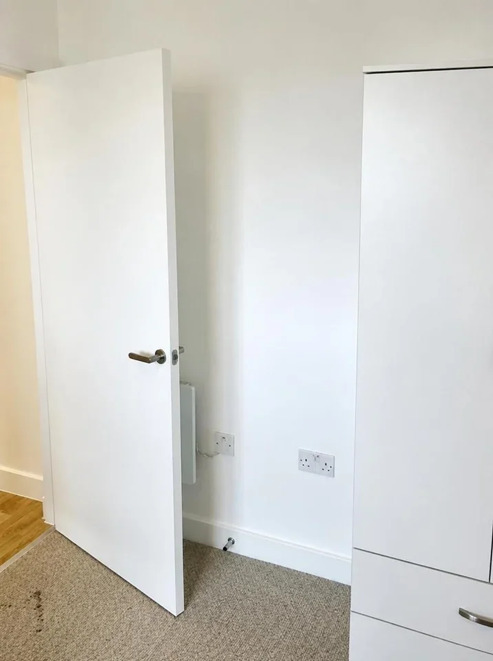 Room Mozart Street in City of Westminster