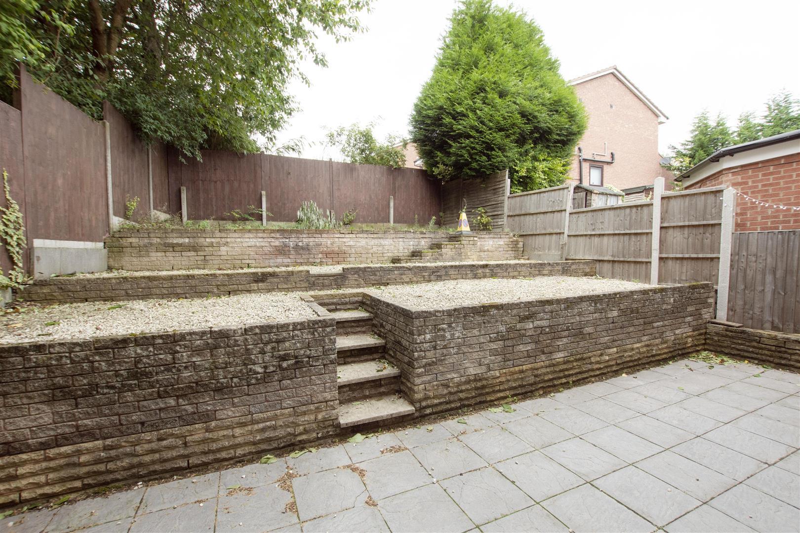 Flat Heeley Road in Birmingham