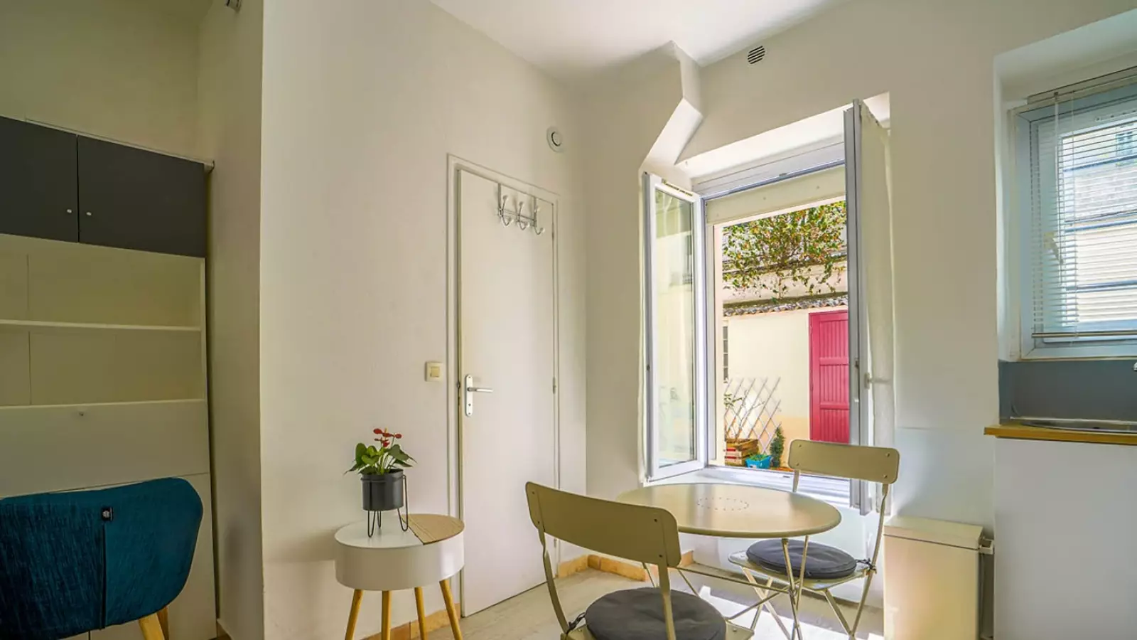 Flat Villa Frédéric Mistral in Paris