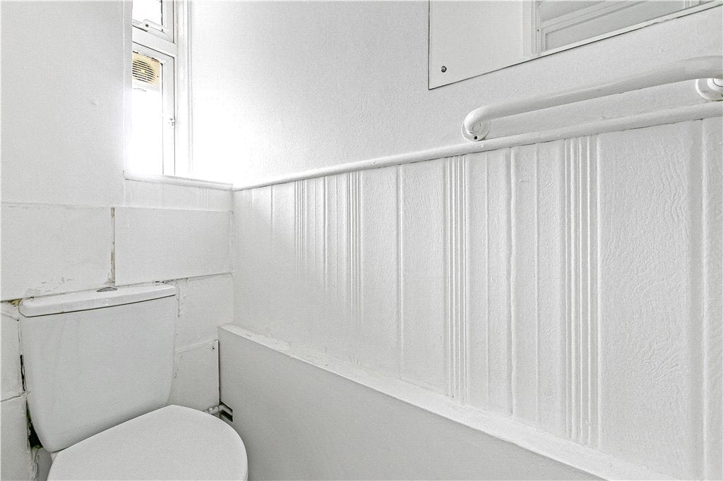 Room Stockwell Gardens in Greater London