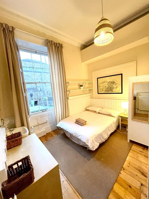 Room West Maitland Street in City of Edinburgh