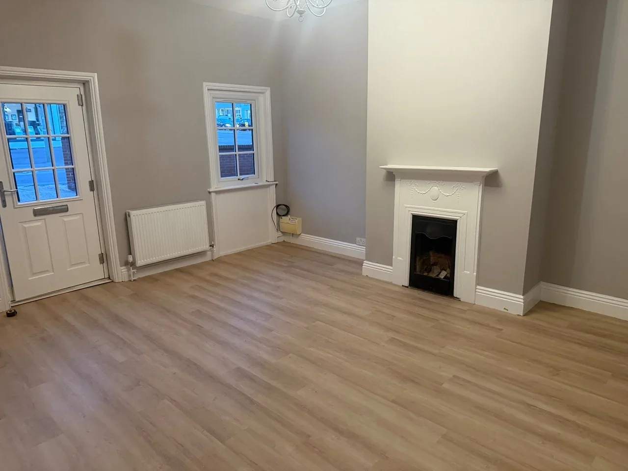 Flat London Road in Surrey Heath