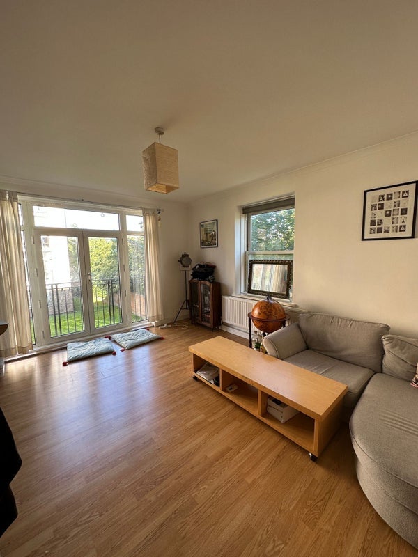 Room Turin Street in Greater London