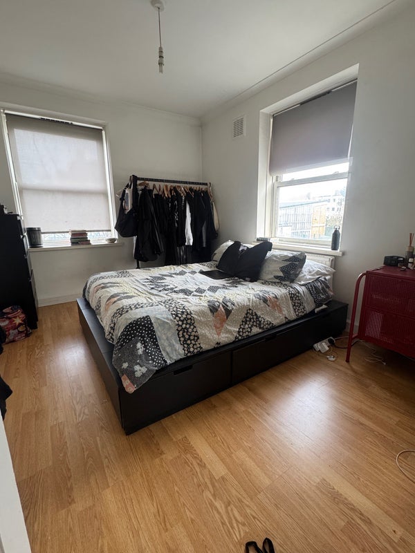 Room Turin Street in Greater London