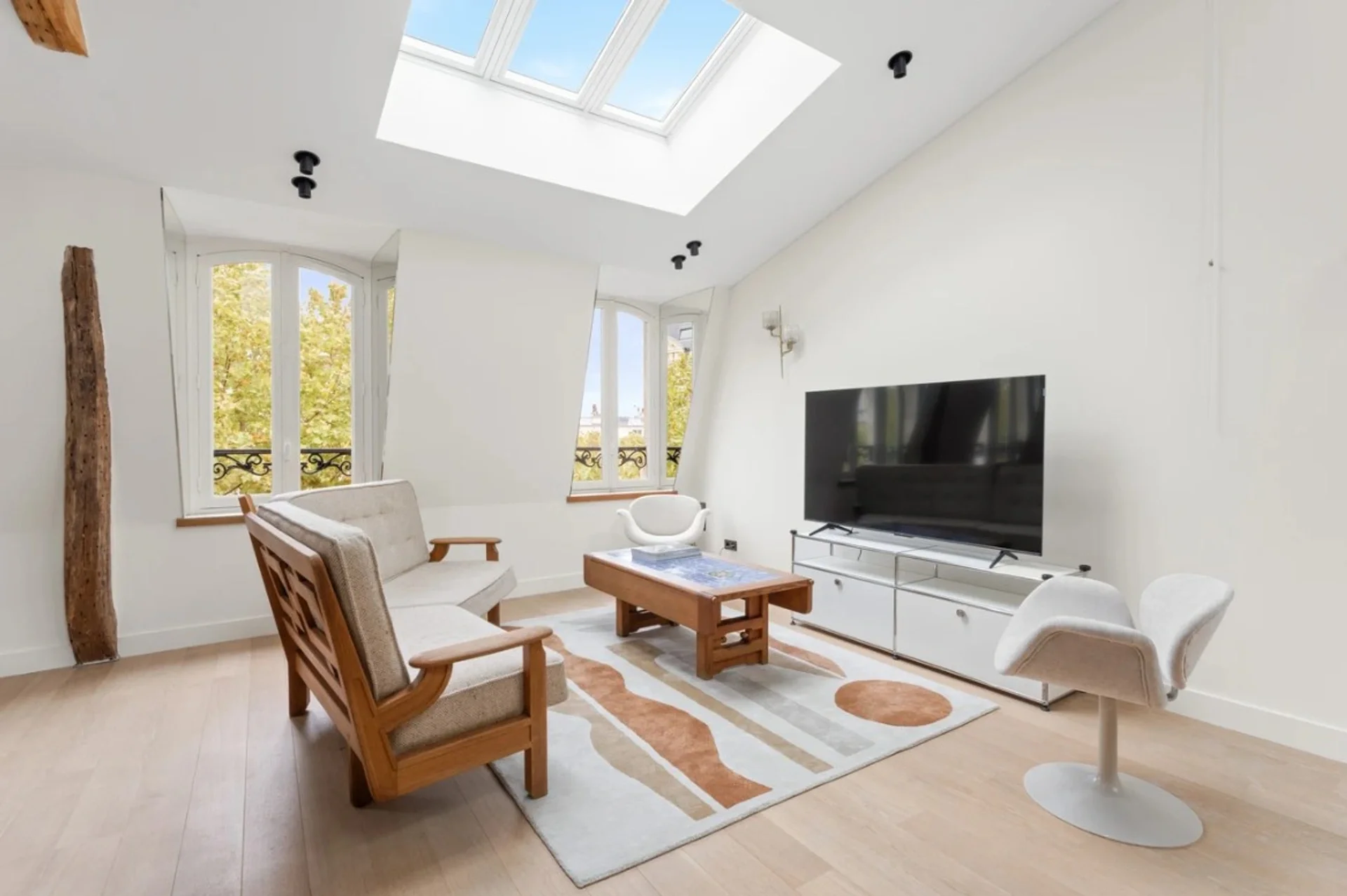 Flat Avenue Achille Peretti in Neuilly-sur-Seine