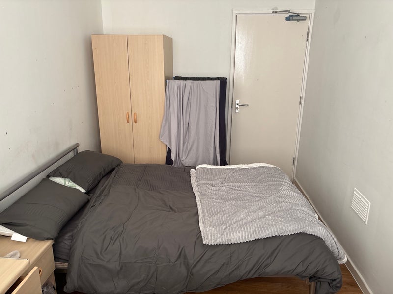 Room Copperas Hill in Liverpool