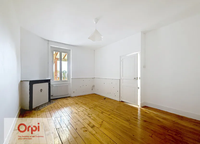 Appartement Rue Voltaire à Montluçon