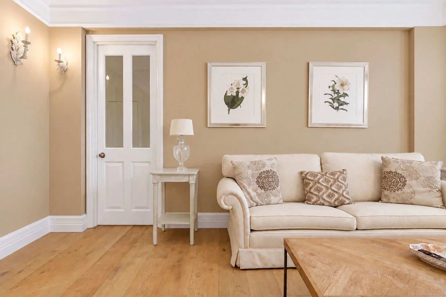 Flat Basil Street in Greater London