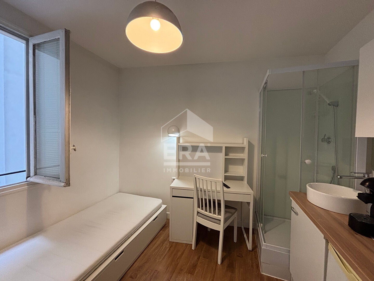 Flat Rue Jean-Goujon in Paris