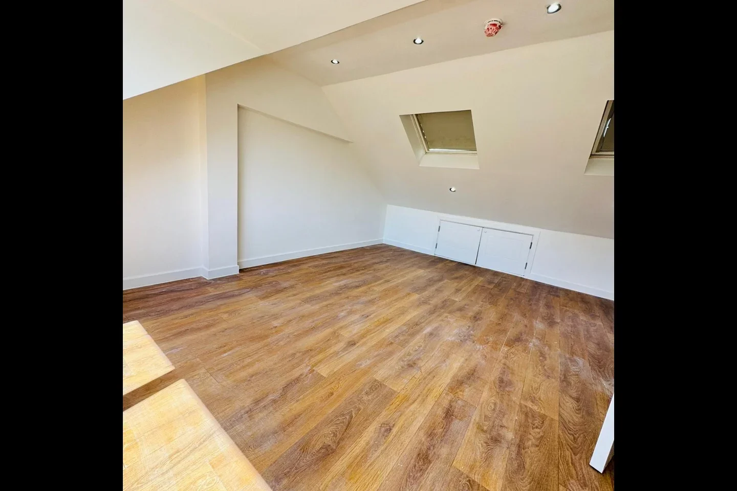 Flat Kingsley Road in Greater London