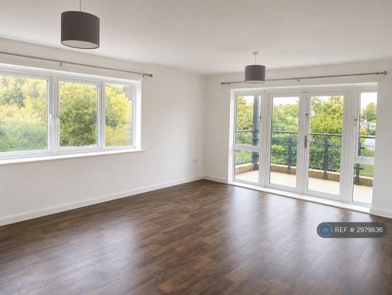 Flat Riverside Wharf in Dartford