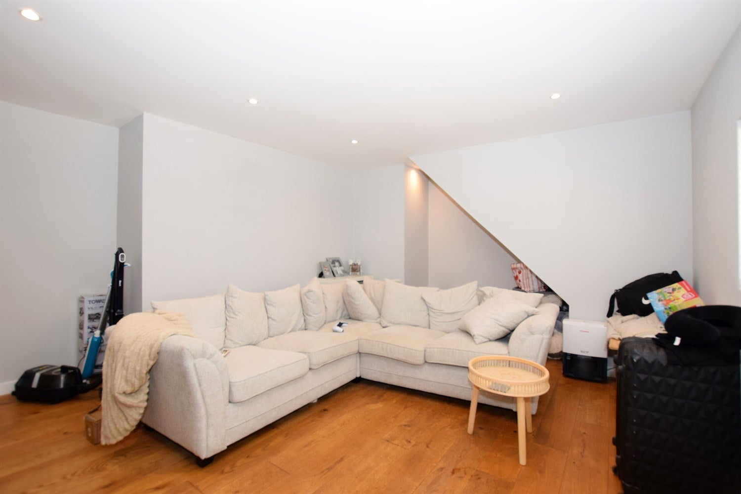 Flat Middleton Road in Arun