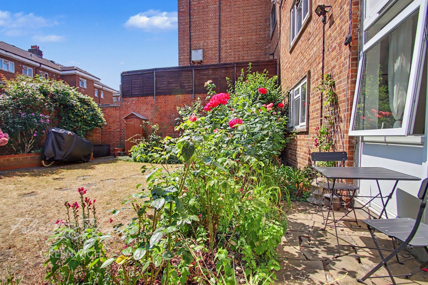 Flat Lindsell Street in Greater London