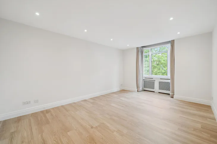 Flat Sloane Street in Greater London