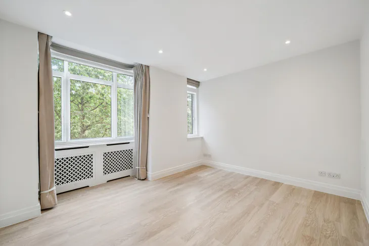 Flat Sloane Street in Greater London